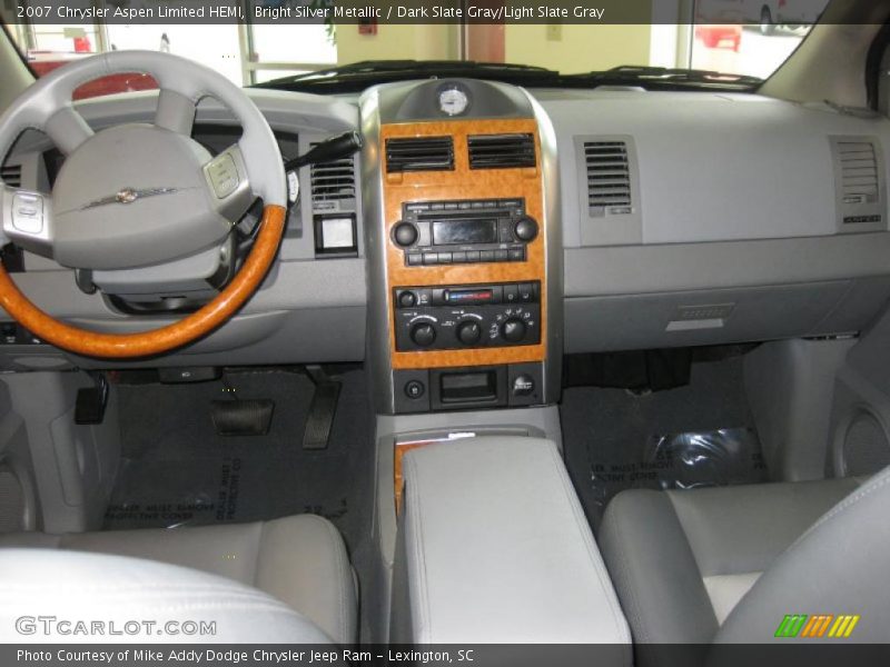 Bright Silver Metallic / Dark Slate Gray/Light Slate Gray 2007 Chrysler Aspen Limited HEMI