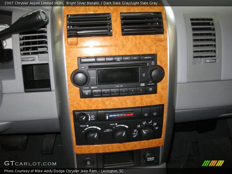 Bright Silver Metallic / Dark Slate Gray/Light Slate Gray 2007 Chrysler Aspen Limited HEMI