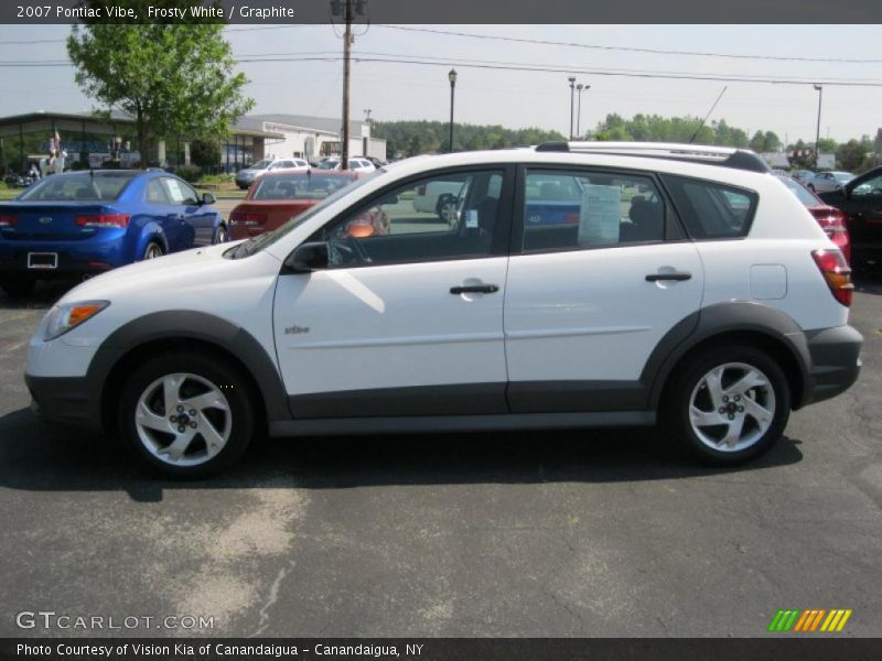 Frosty White / Graphite 2007 Pontiac Vibe