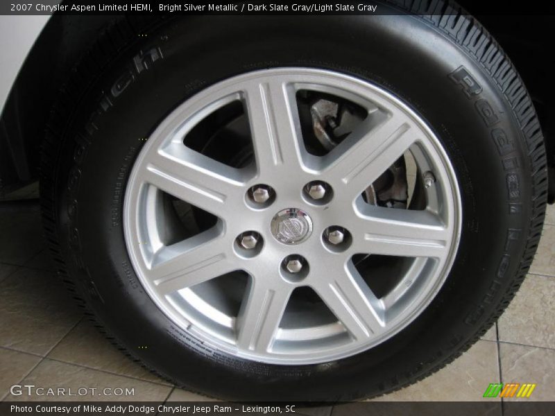 Bright Silver Metallic / Dark Slate Gray/Light Slate Gray 2007 Chrysler Aspen Limited HEMI