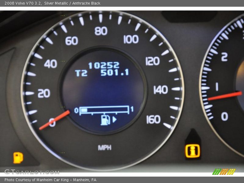Silver Metallic / Anthracite Black 2008 Volvo V70 3.2