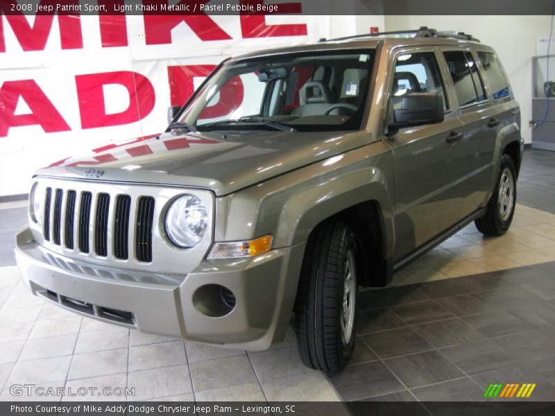 Light Khaki Metallic / Pastel Pebble Beige 2008 Jeep Patriot Sport