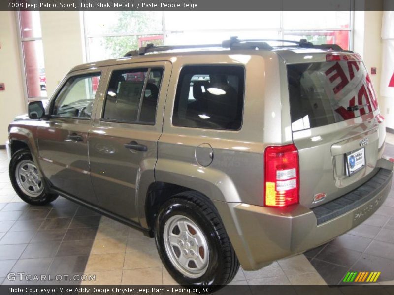 Light Khaki Metallic / Pastel Pebble Beige 2008 Jeep Patriot Sport