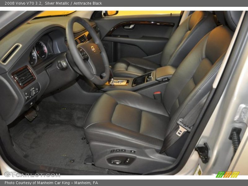 Silver Metallic / Anthracite Black 2008 Volvo V70 3.2