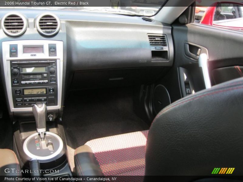 Electric Red / Black 2006 Hyundai Tiburon GT