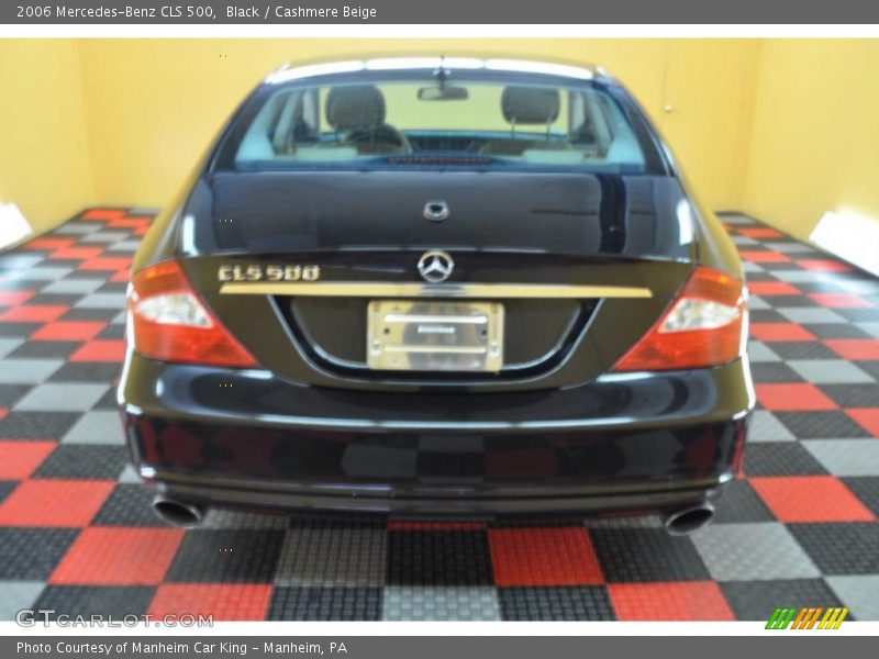 Black / Cashmere Beige 2006 Mercedes-Benz CLS 500