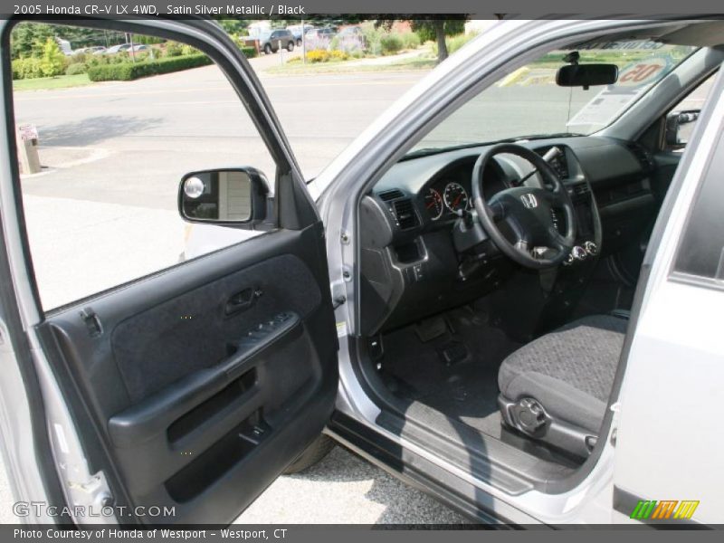 Satin Silver Metallic / Black 2005 Honda CR-V LX 4WD