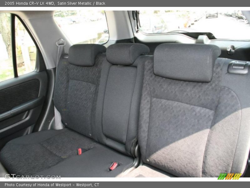 Satin Silver Metallic / Black 2005 Honda CR-V LX 4WD