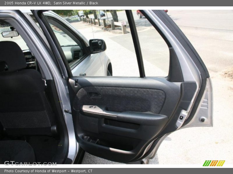 Satin Silver Metallic / Black 2005 Honda CR-V LX 4WD