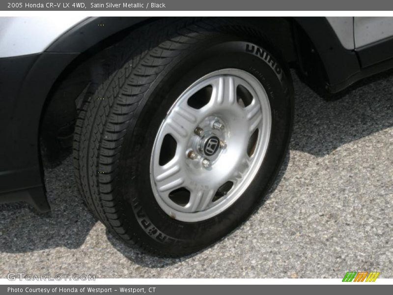 Satin Silver Metallic / Black 2005 Honda CR-V LX 4WD