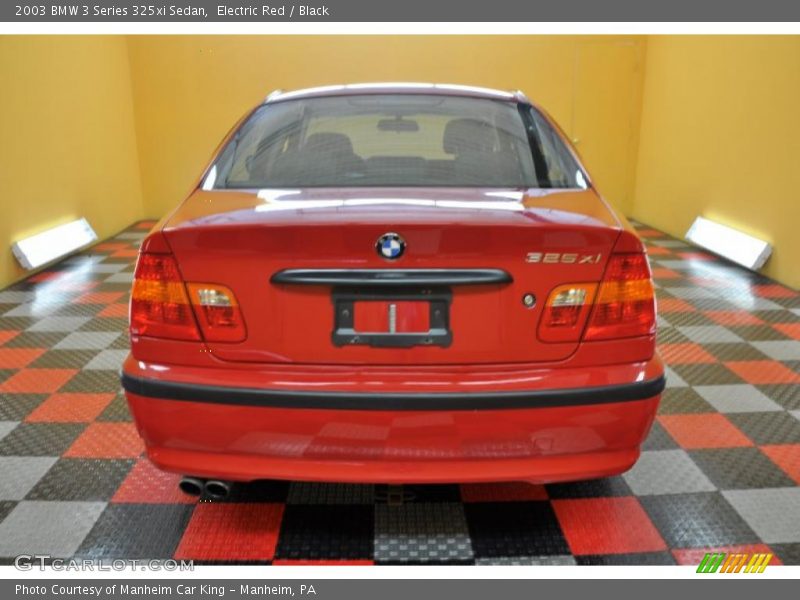 Electric Red / Black 2003 BMW 3 Series 325xi Sedan