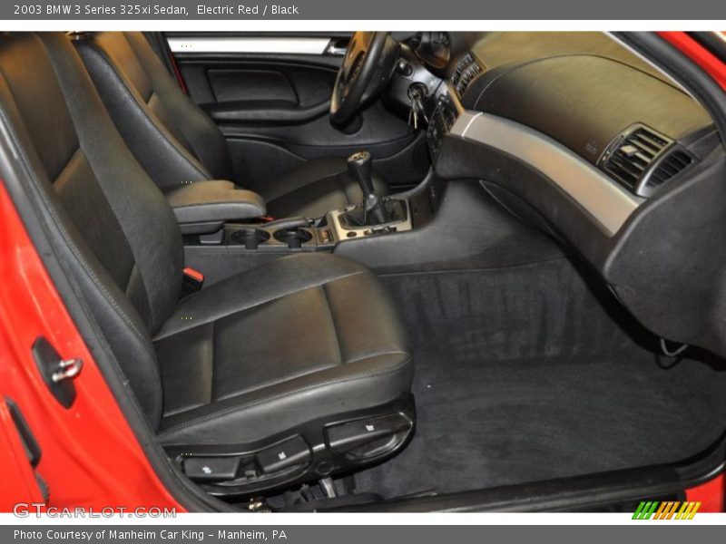 Electric Red / Black 2003 BMW 3 Series 325xi Sedan