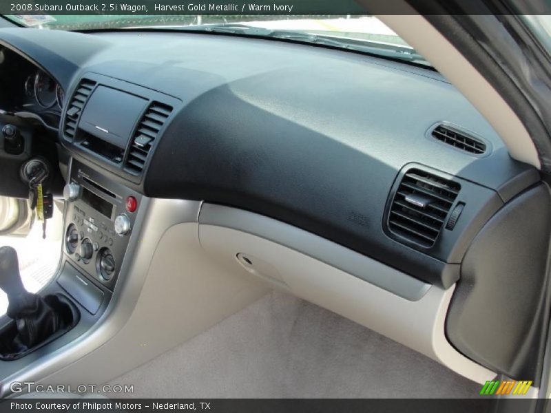 Harvest Gold Metallic / Warm Ivory 2008 Subaru Outback 2.5i Wagon
