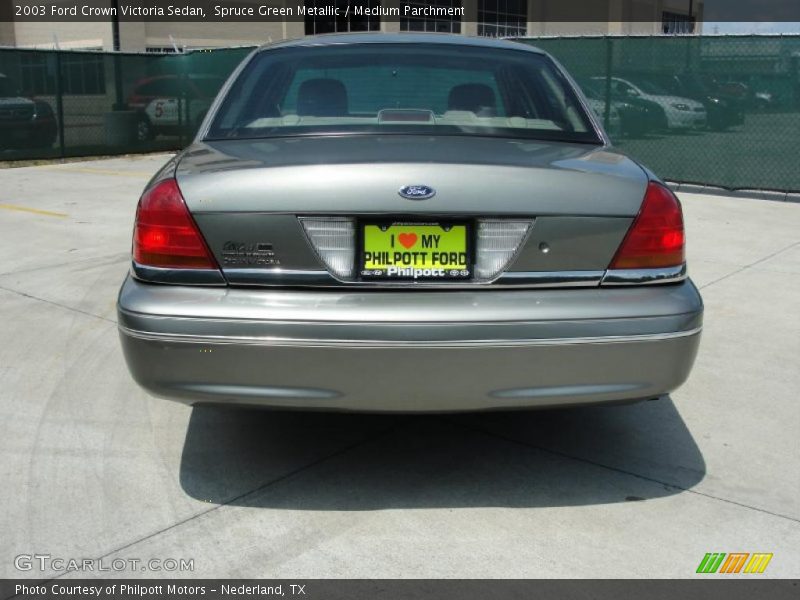 Spruce Green Metallic / Medium Parchment 2003 Ford Crown Victoria Sedan