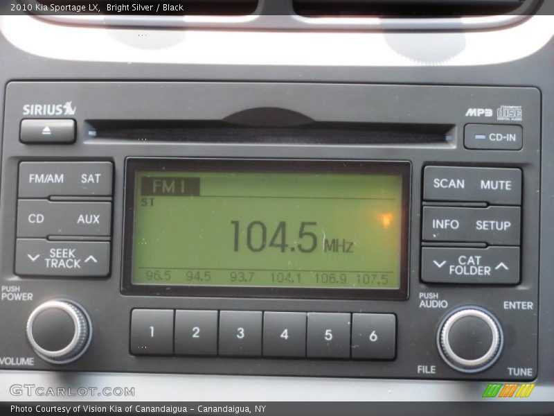 Bright Silver / Black 2010 Kia Sportage LX