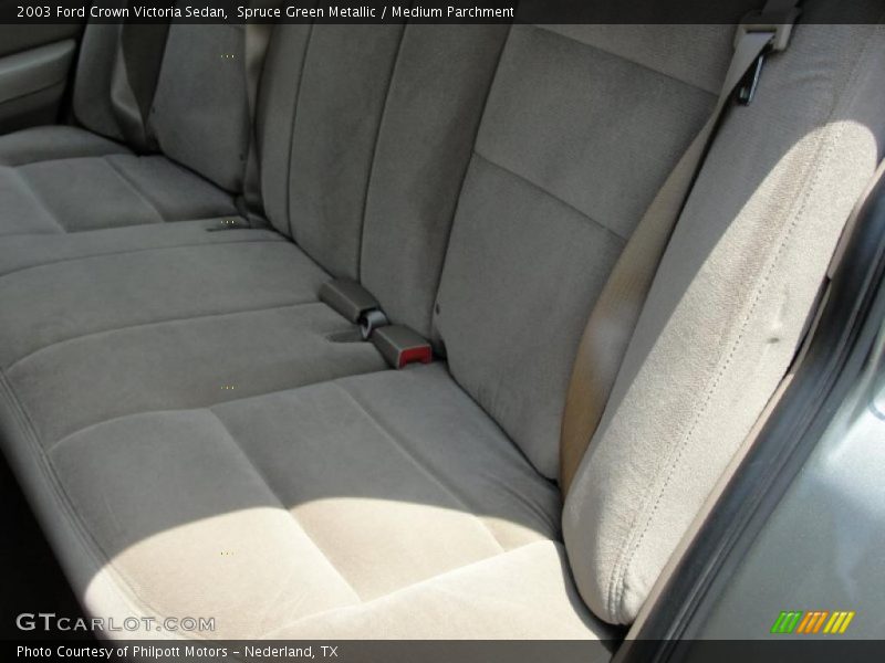 Spruce Green Metallic / Medium Parchment 2003 Ford Crown Victoria Sedan
