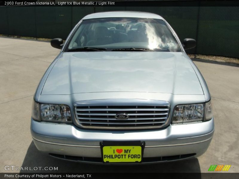 Light Ice Blue Metallic / Light Flint 2003 Ford Crown Victoria LX
