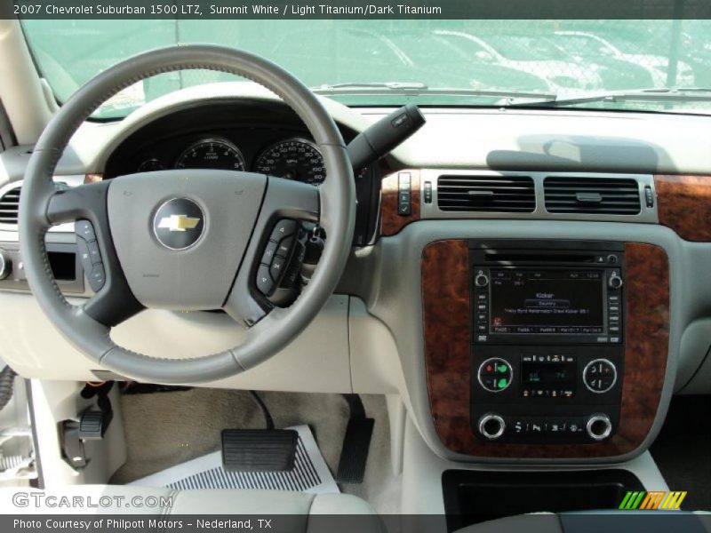 Summit White / Light Titanium/Dark Titanium 2007 Chevrolet Suburban 1500 LTZ