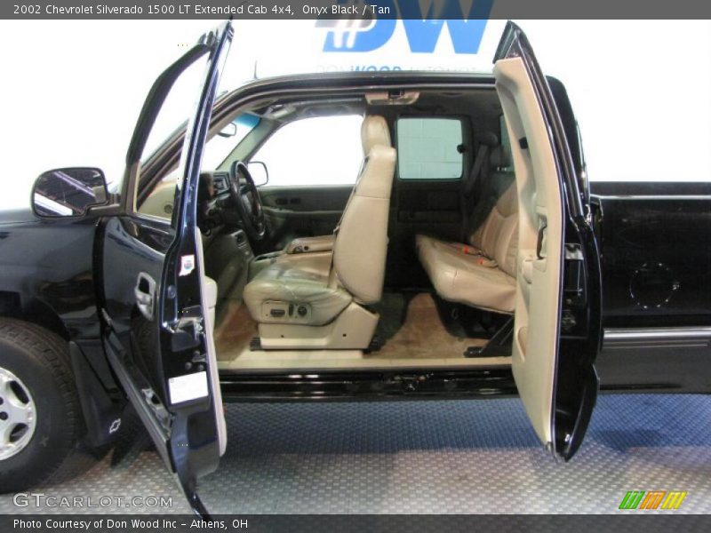 Onyx Black / Tan 2002 Chevrolet Silverado 1500 LT Extended Cab 4x4