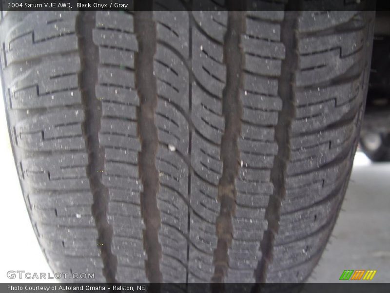 Black Onyx / Gray 2004 Saturn VUE AWD