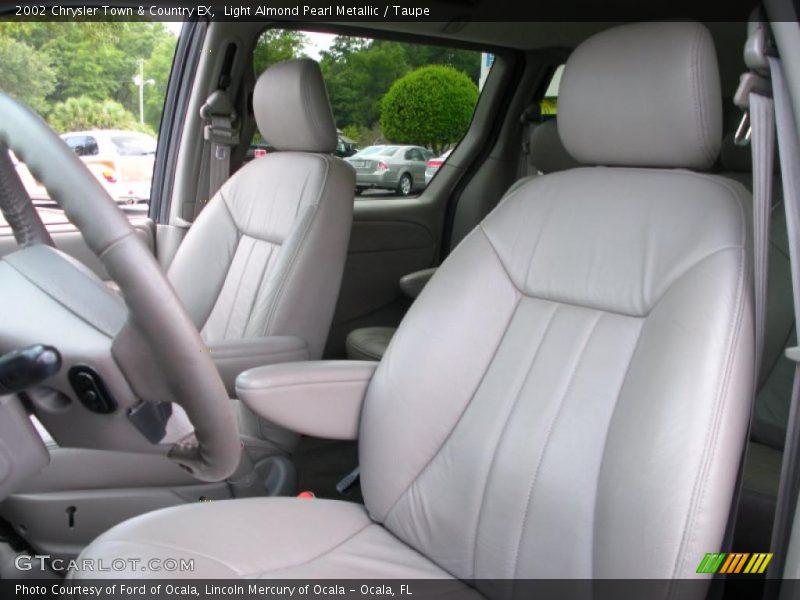 Light Almond Pearl Metallic / Taupe 2002 Chrysler Town & Country EX