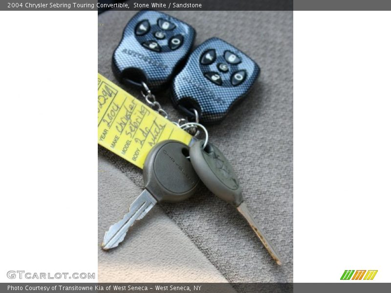 Stone White / Sandstone 2004 Chrysler Sebring Touring Convertible