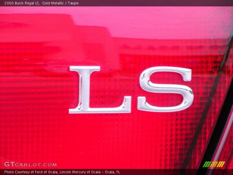 Gold Metallic / Taupe 2000 Buick Regal LS