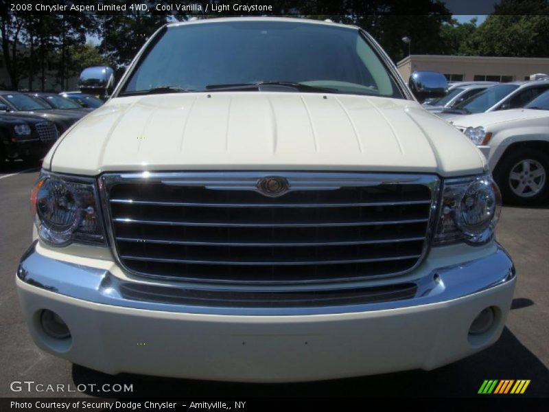 Cool Vanilla / Light Graystone 2008 Chrysler Aspen Limited 4WD