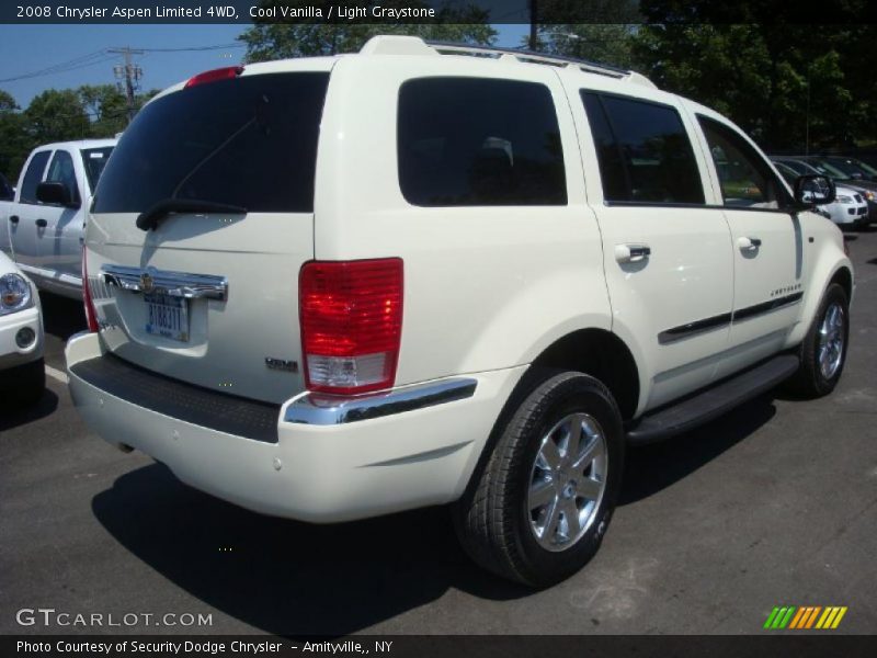 Cool Vanilla / Light Graystone 2008 Chrysler Aspen Limited 4WD