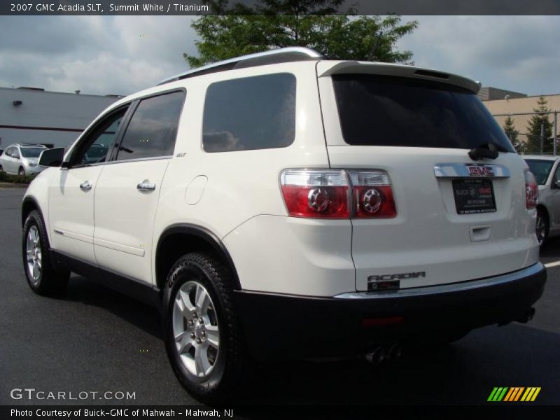 Summit White / Titanium 2007 GMC Acadia SLT