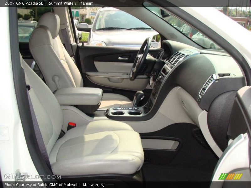 Summit White / Titanium 2007 GMC Acadia SLT