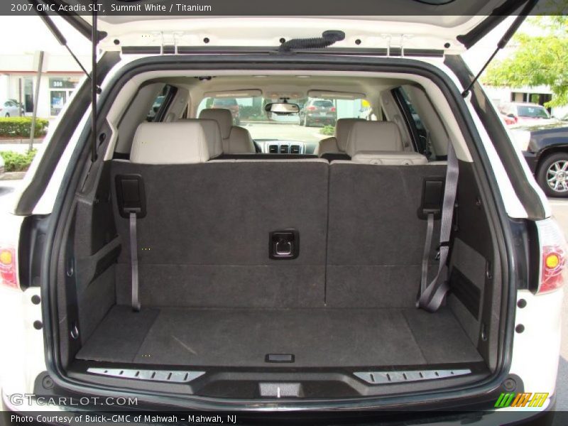 Summit White / Titanium 2007 GMC Acadia SLT