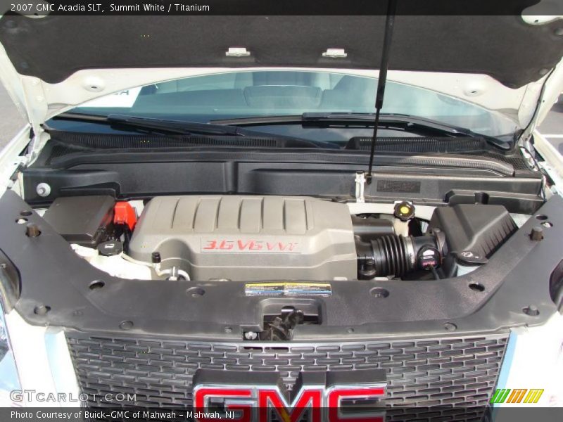 Summit White / Titanium 2007 GMC Acadia SLT