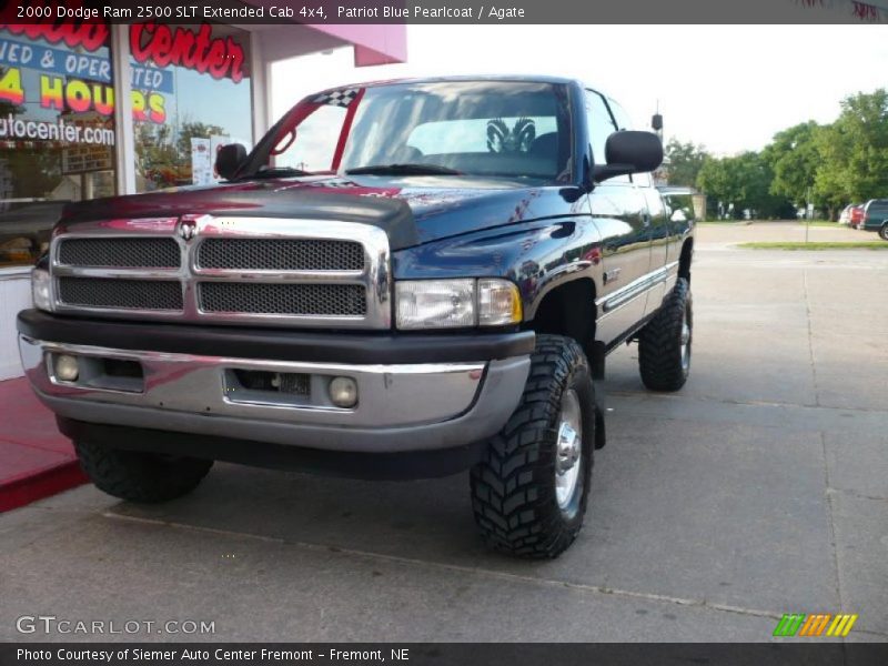 Patriot Blue Pearlcoat / Agate 2000 Dodge Ram 2500 SLT Extended Cab 4x4