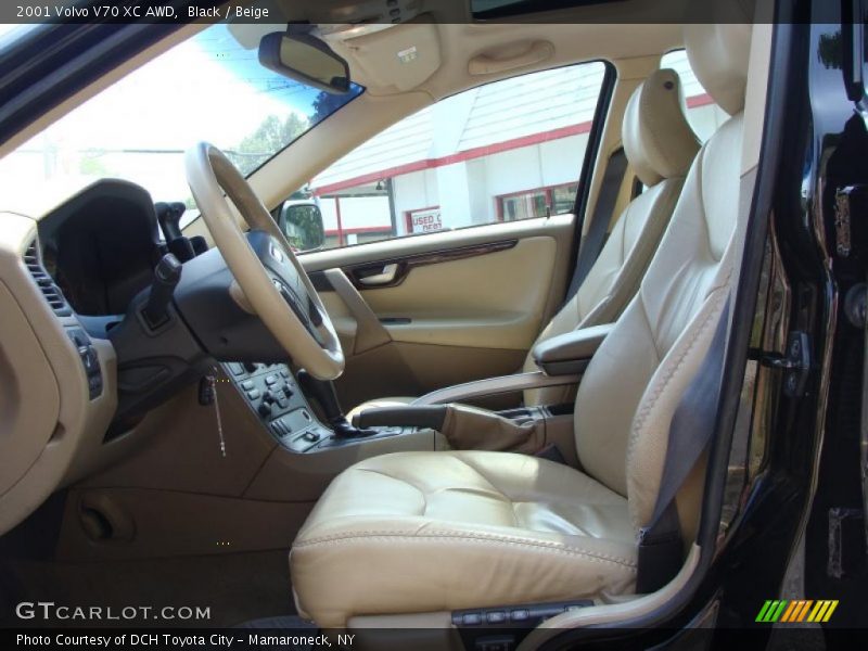 Black / Beige 2001 Volvo V70 XC AWD