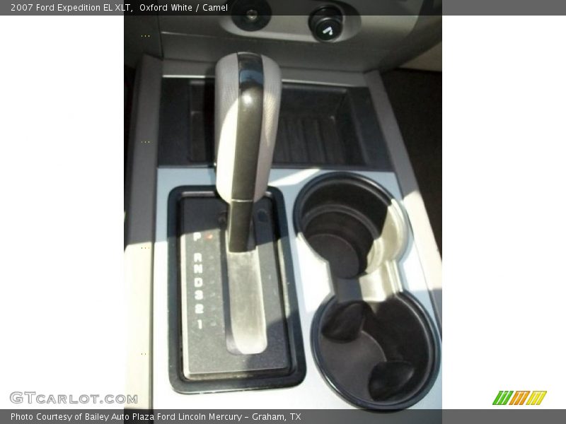 Oxford White / Camel 2007 Ford Expedition EL XLT
