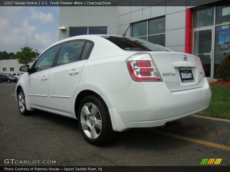Fresh Powder White / Charcoal/Steel 2007 Nissan Sentra 2.0 S