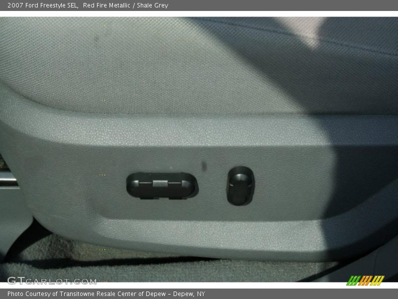 Red Fire Metallic / Shale Grey 2007 Ford Freestyle SEL