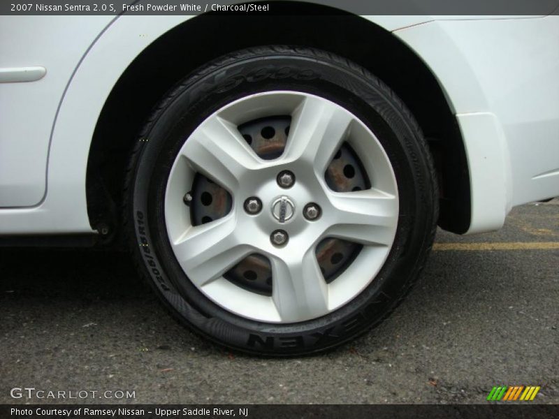 Fresh Powder White / Charcoal/Steel 2007 Nissan Sentra 2.0 S