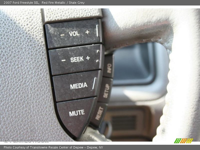 Red Fire Metallic / Shale Grey 2007 Ford Freestyle SEL