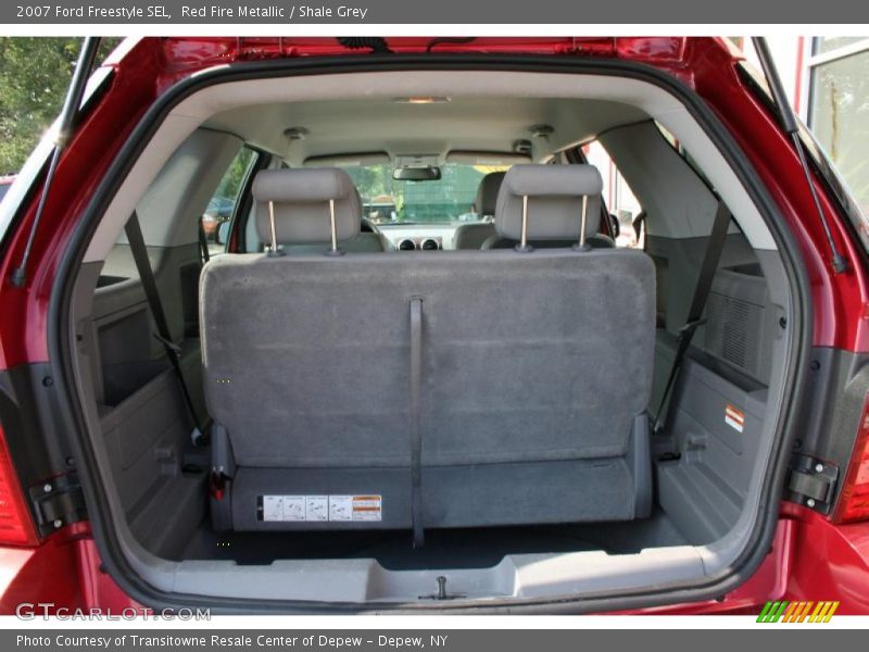 Red Fire Metallic / Shale Grey 2007 Ford Freestyle SEL