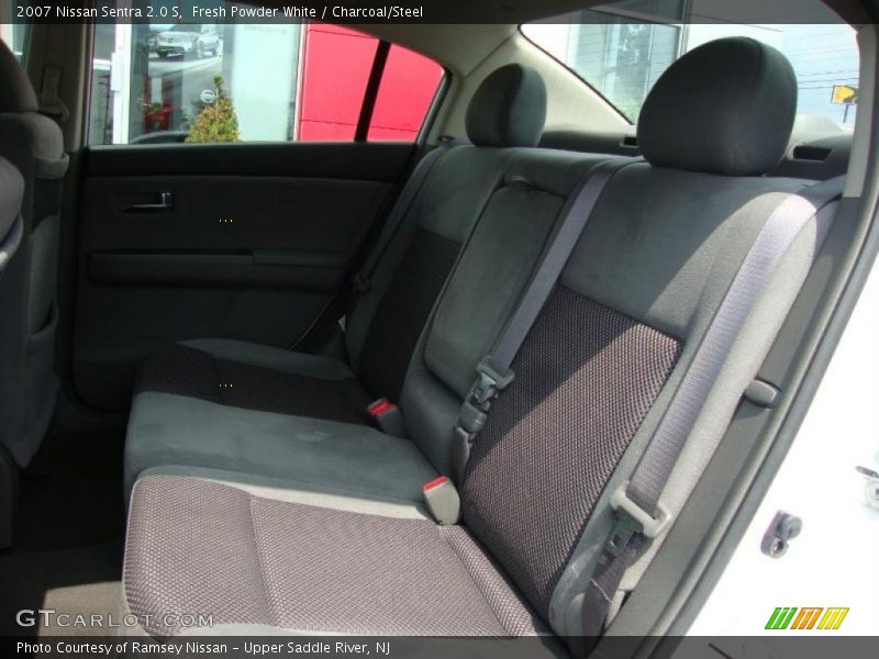 Fresh Powder White / Charcoal/Steel 2007 Nissan Sentra 2.0 S