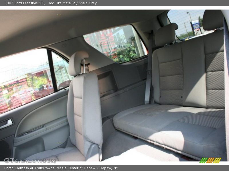 Red Fire Metallic / Shale Grey 2007 Ford Freestyle SEL