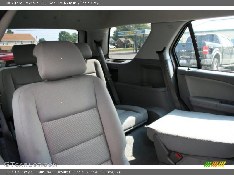 Red Fire Metallic / Shale Grey 2007 Ford Freestyle SEL