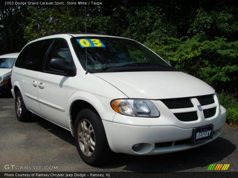 Stone White / Taupe 2003 Dodge Grand Caravan Sport