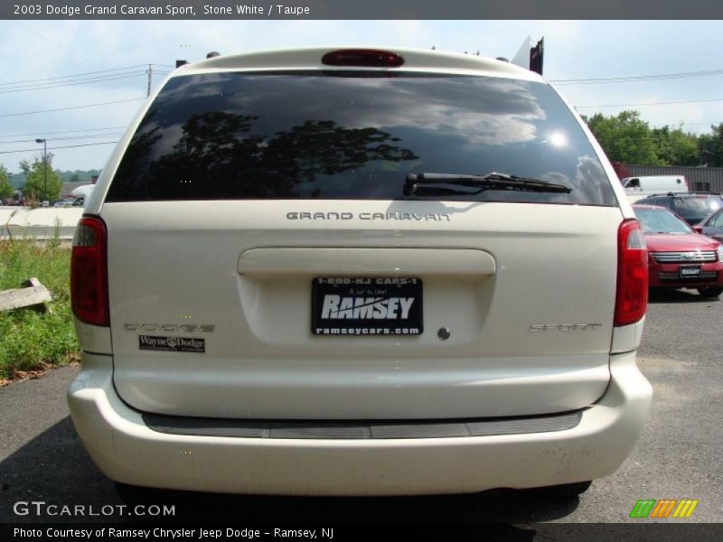 Stone White / Taupe 2003 Dodge Grand Caravan Sport