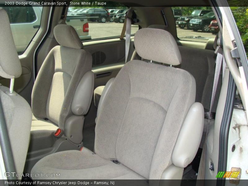 Stone White / Taupe 2003 Dodge Grand Caravan Sport