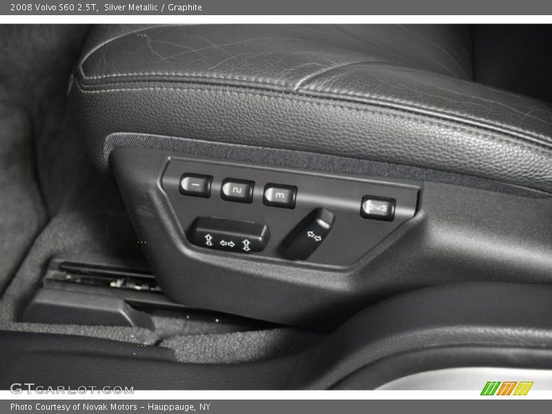 Silver Metallic / Graphite 2008 Volvo S60 2.5T