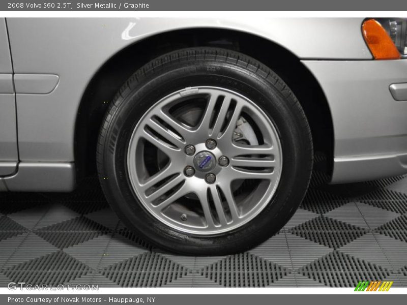 Silver Metallic / Graphite 2008 Volvo S60 2.5T
