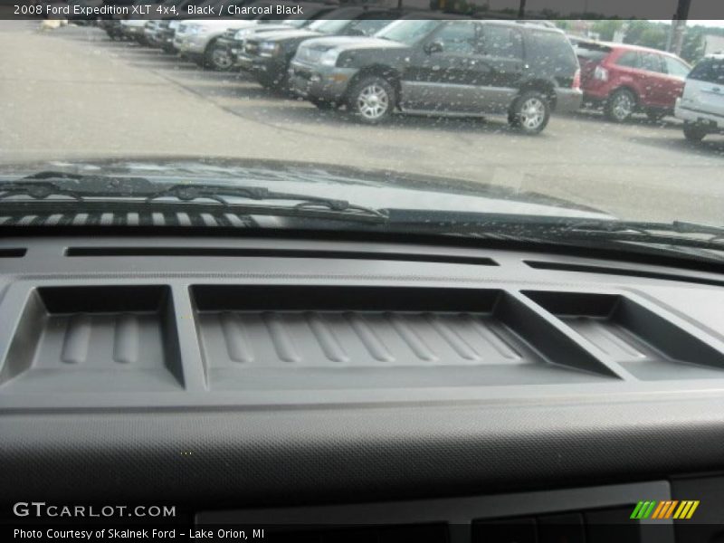 Black / Charcoal Black 2008 Ford Expedition XLT 4x4